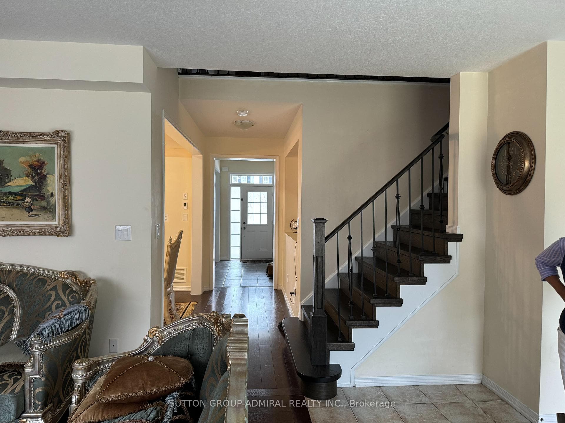 129 Whitwell Way photo 6