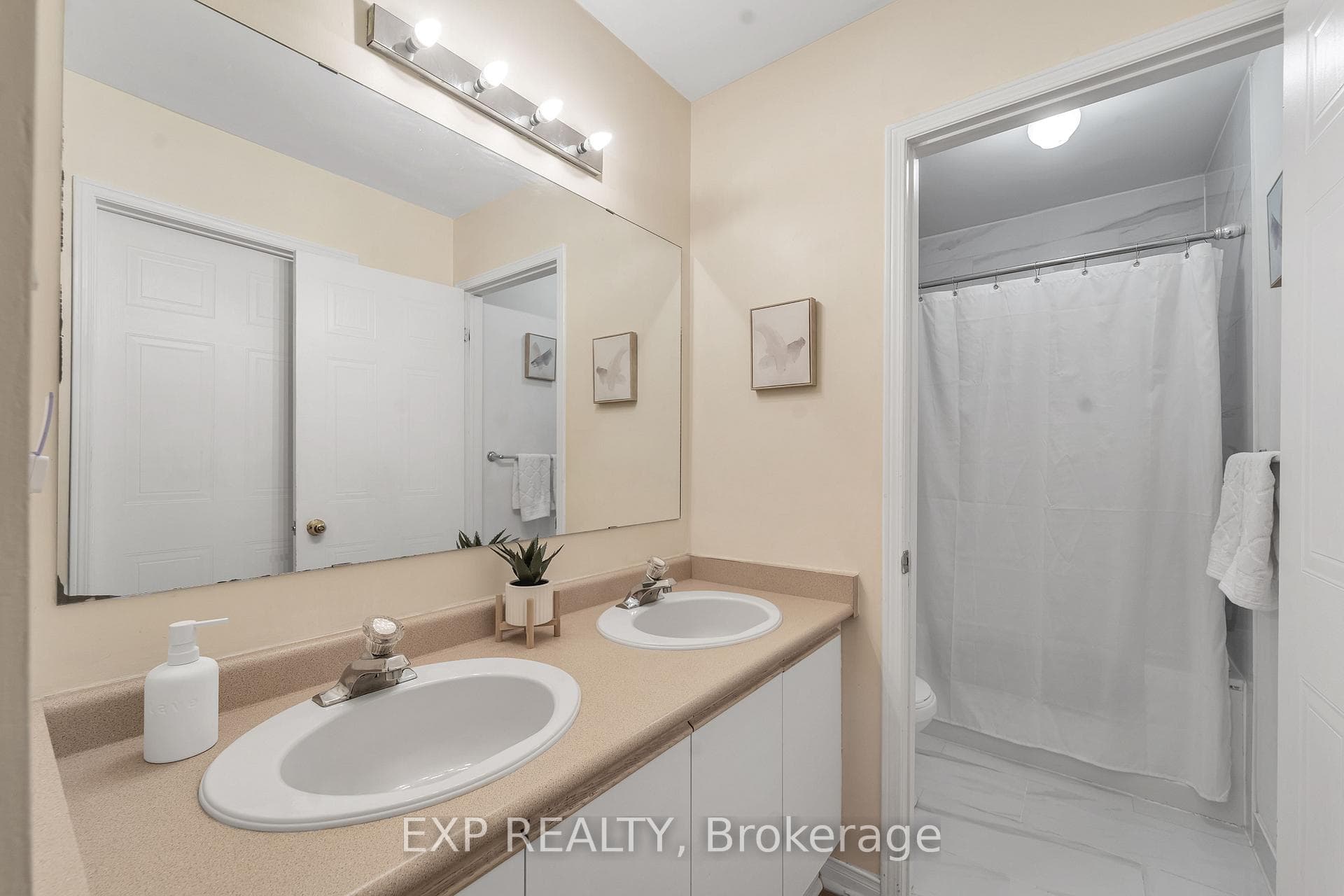 115 Bristol Road Unit 23 photo 25