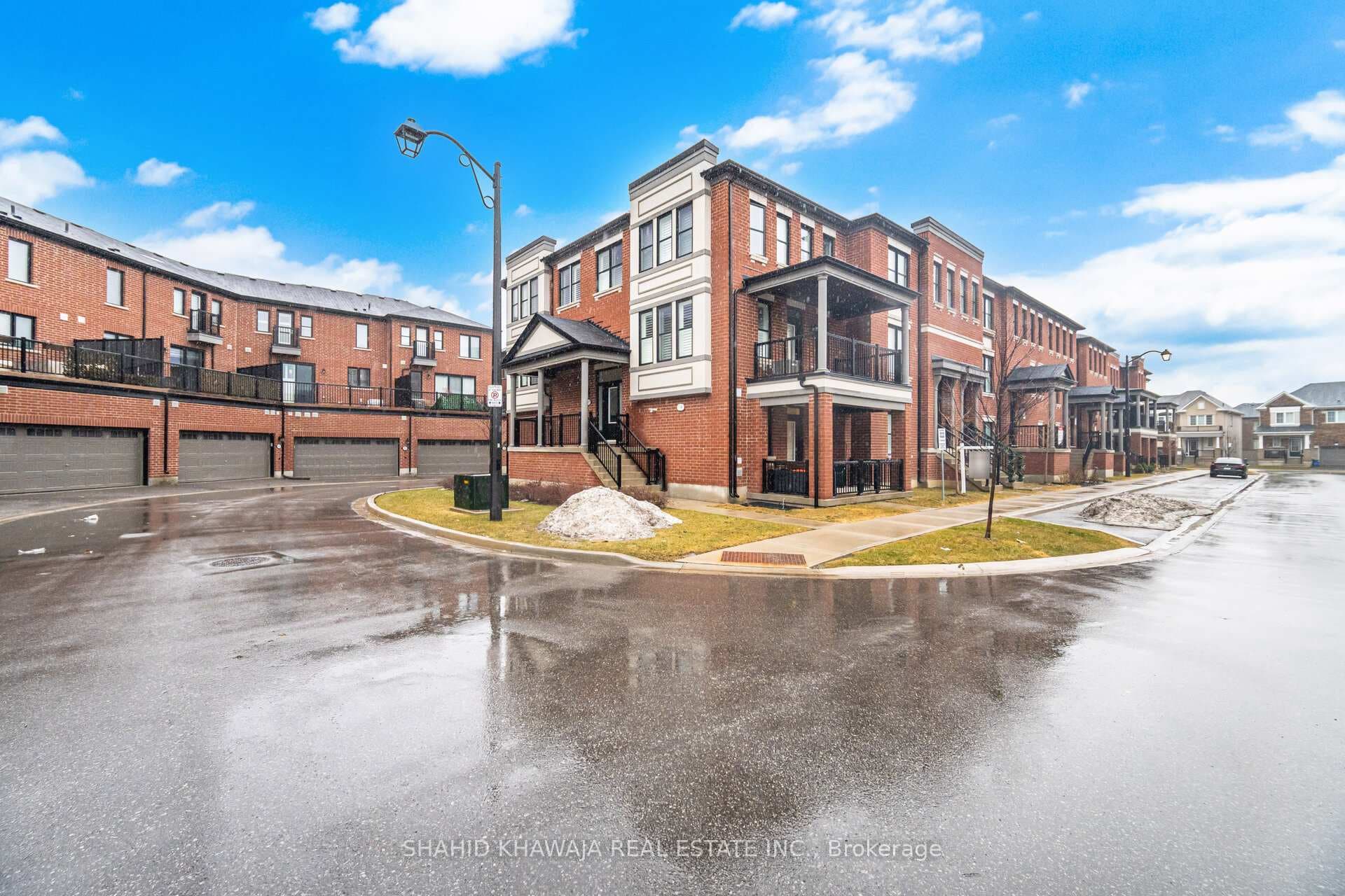 975 Whitlock Avenue Unit 17 photo 2
