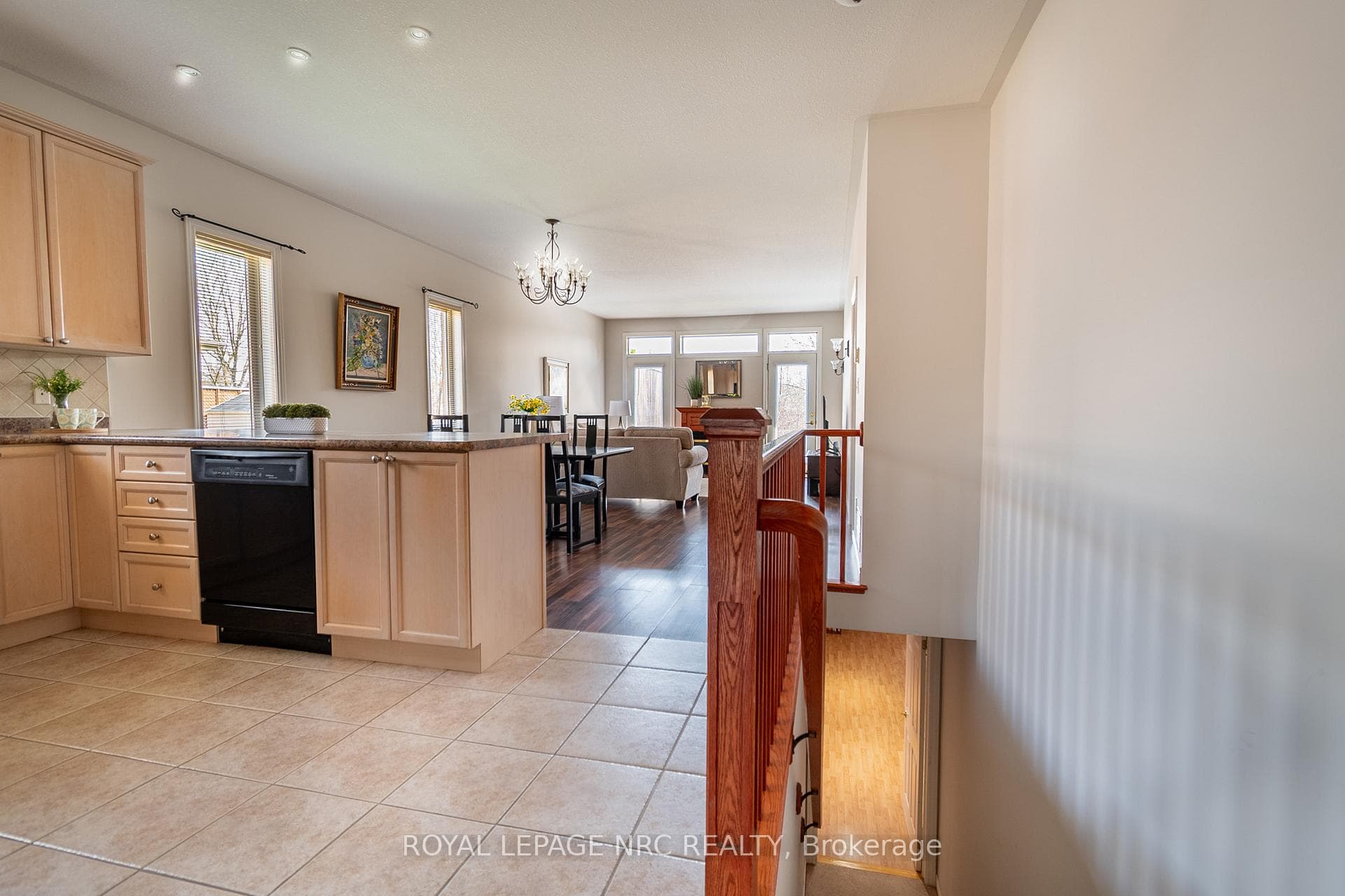 180 Willowlanding Court photo 12