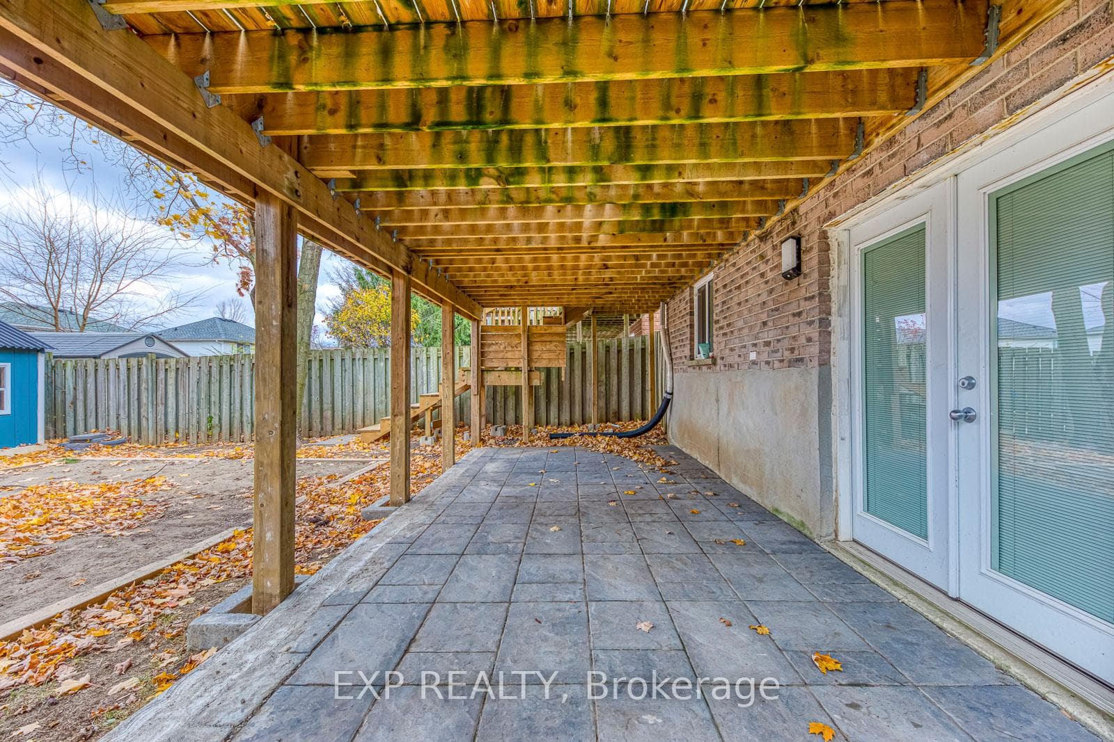 76 Gibb Street photo 33