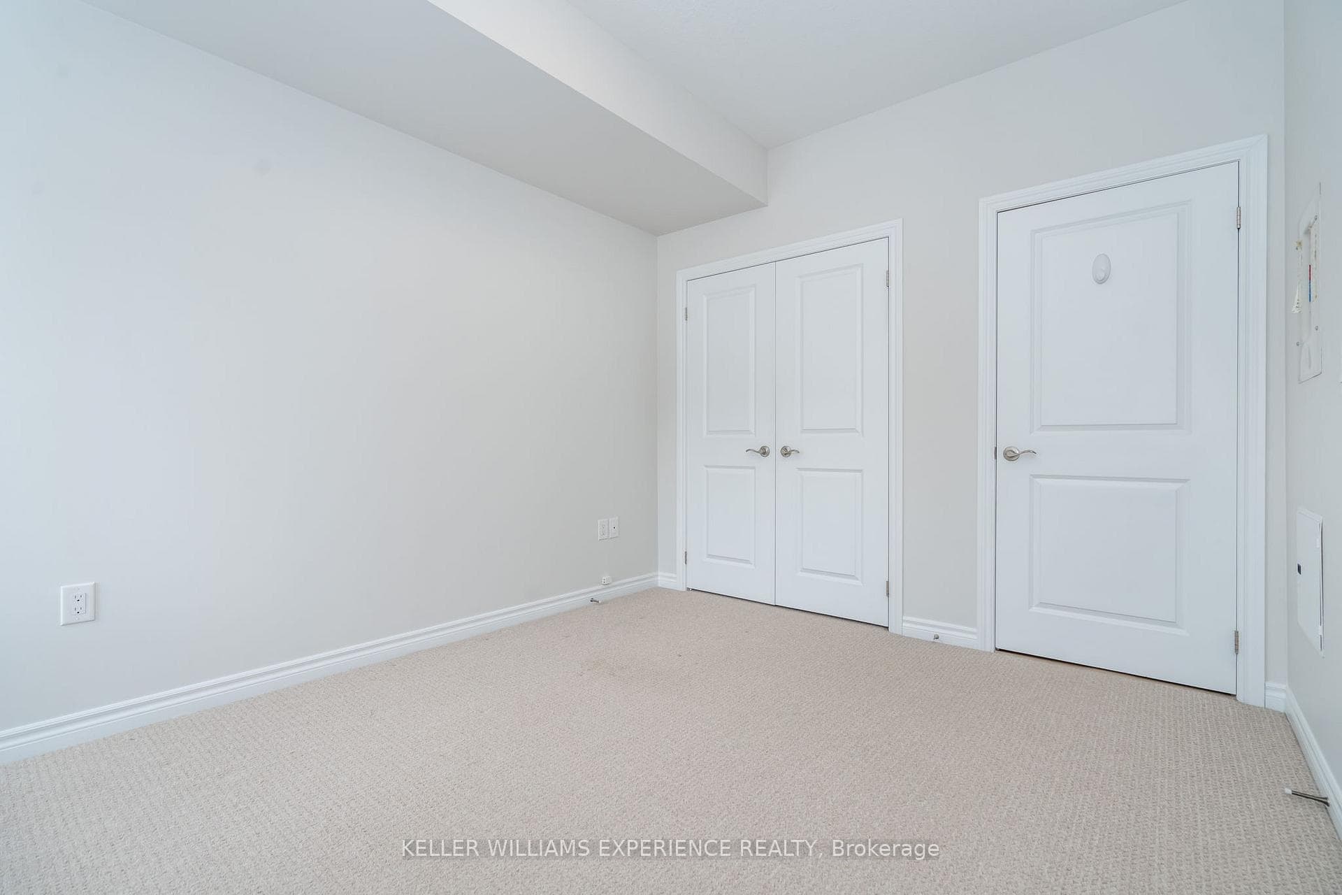 19B Yonge Street Unit 208 photo 21