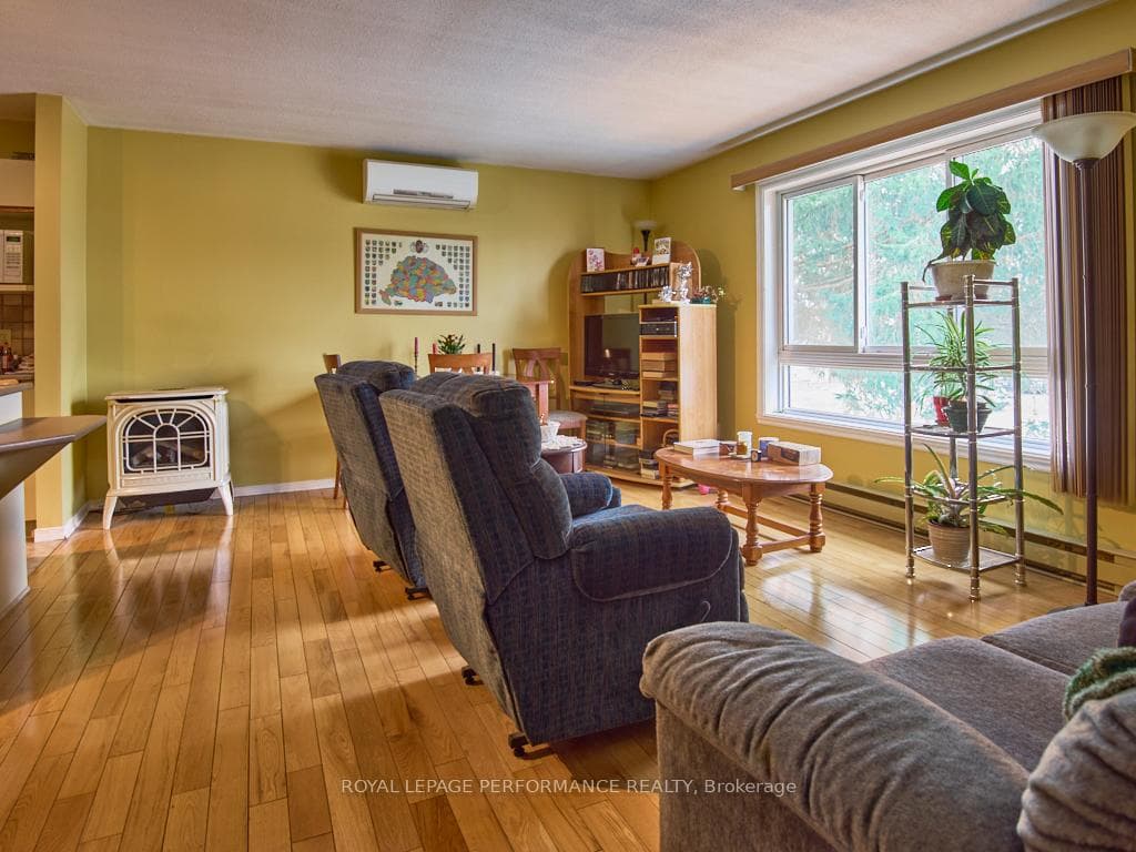 Living / Dining Room