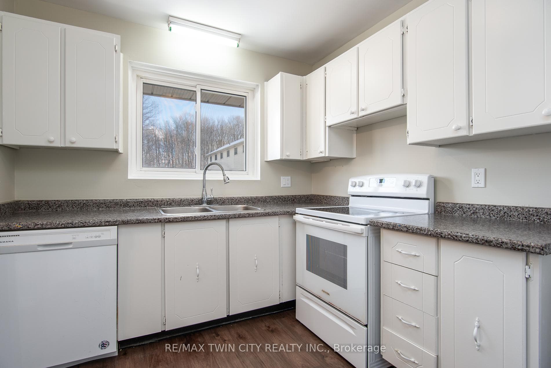 634 Strasburg Road Unit 24 photo 12