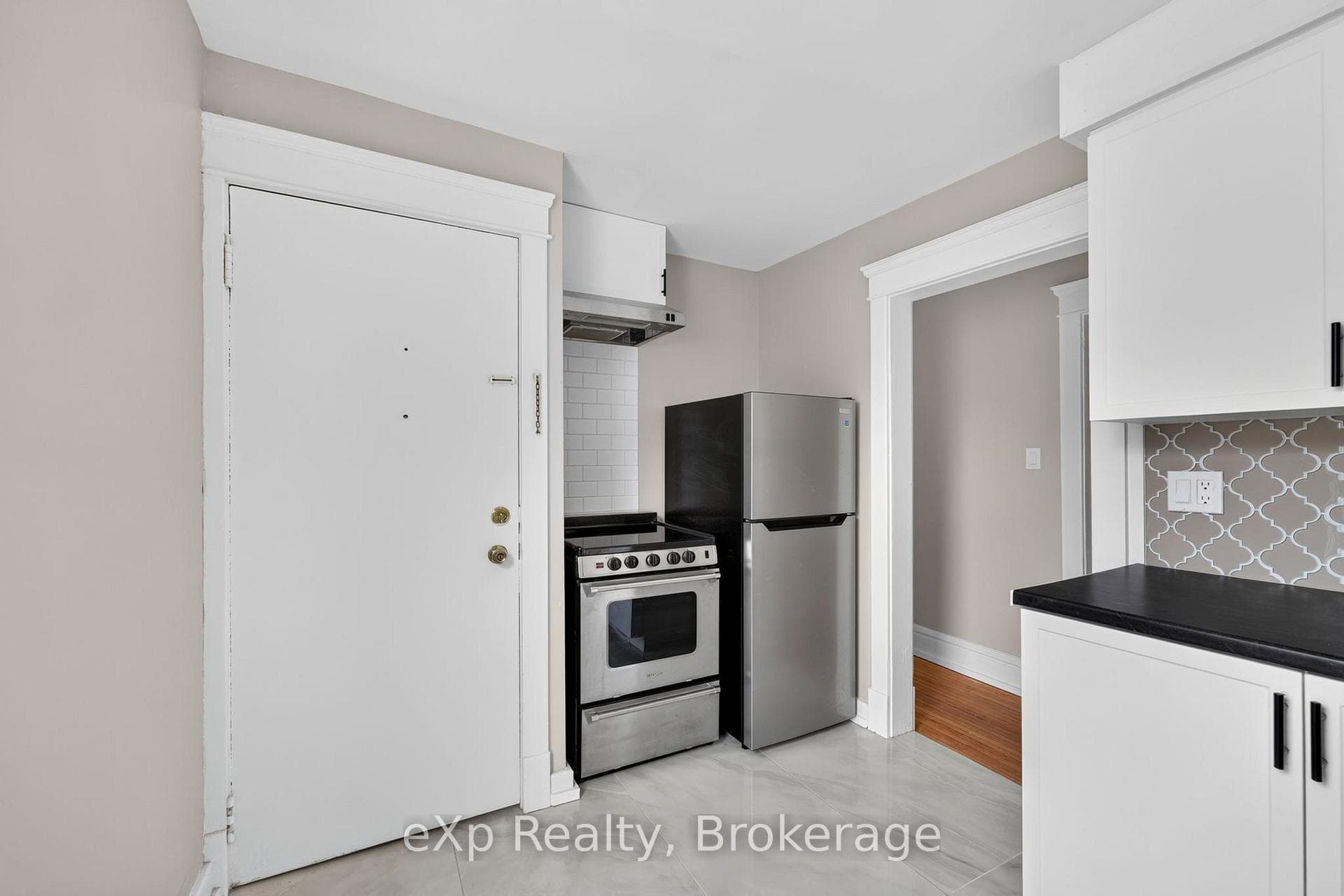 31 Waterloo Street photo 8
