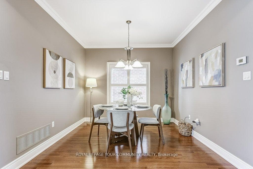 67 Pondmede Crescent photo 14
