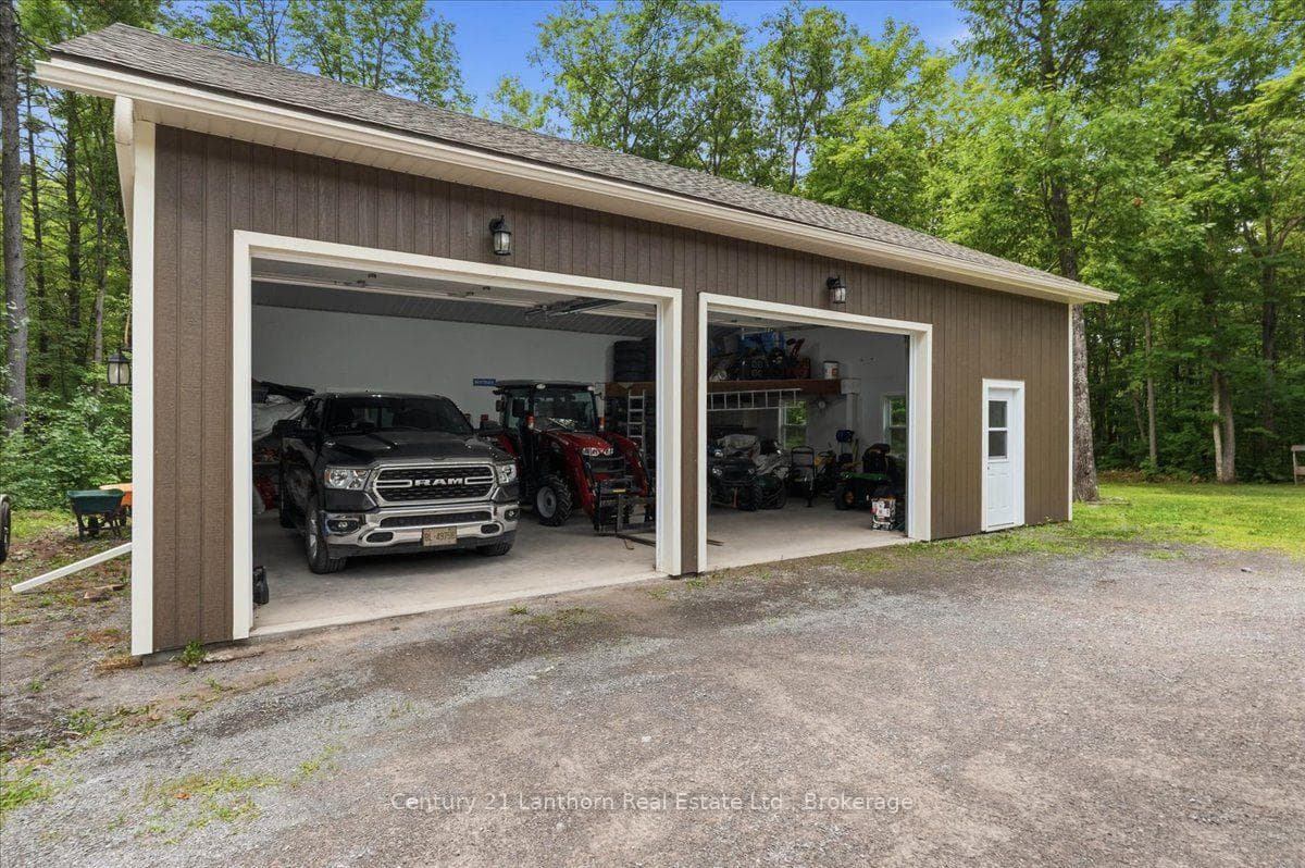 81 Reynolds Road photo 37