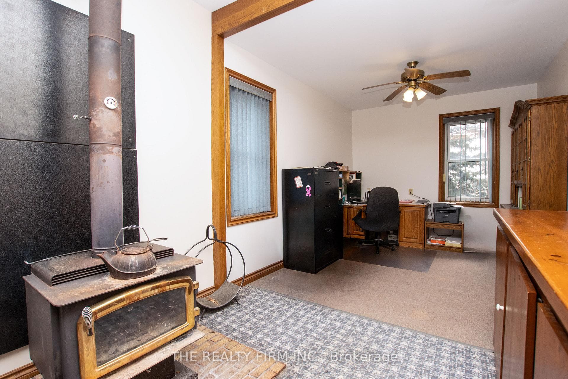 38904 Londesboro Road photo 22