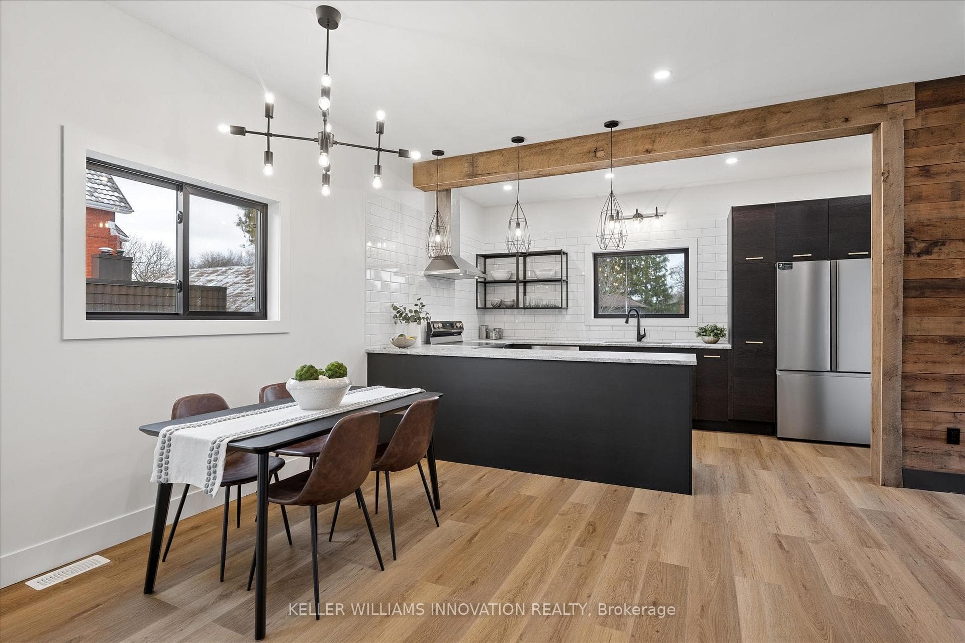 215 Winstanley Street photo 7