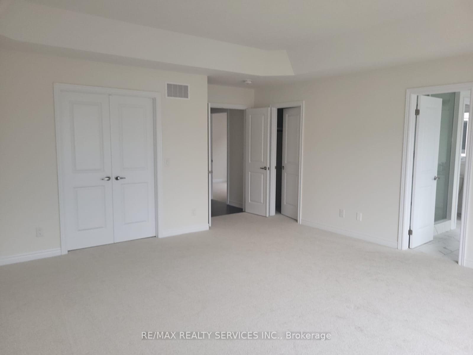 273 Broadacre Drive photo 17