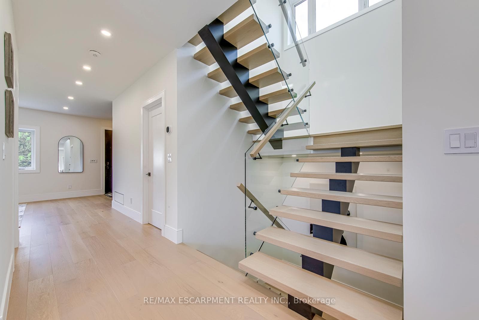 1411 Mountain Grove Avenue photo 22