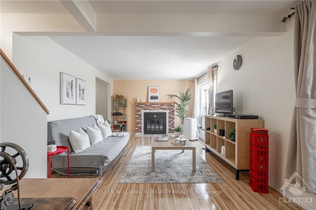802 ST ANDRE Drive Unit 48 B photo 14