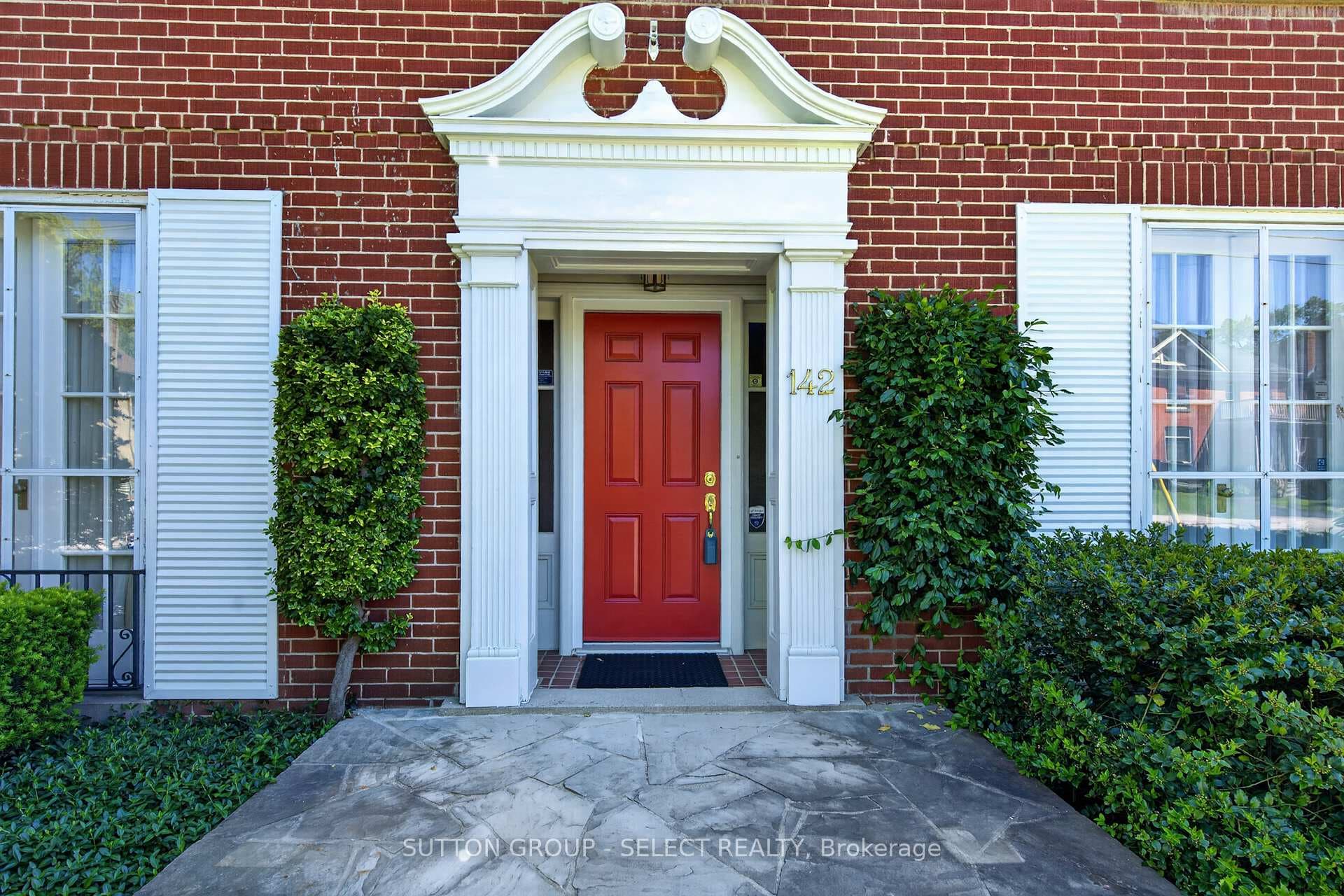 142 Ridout Street photo 3