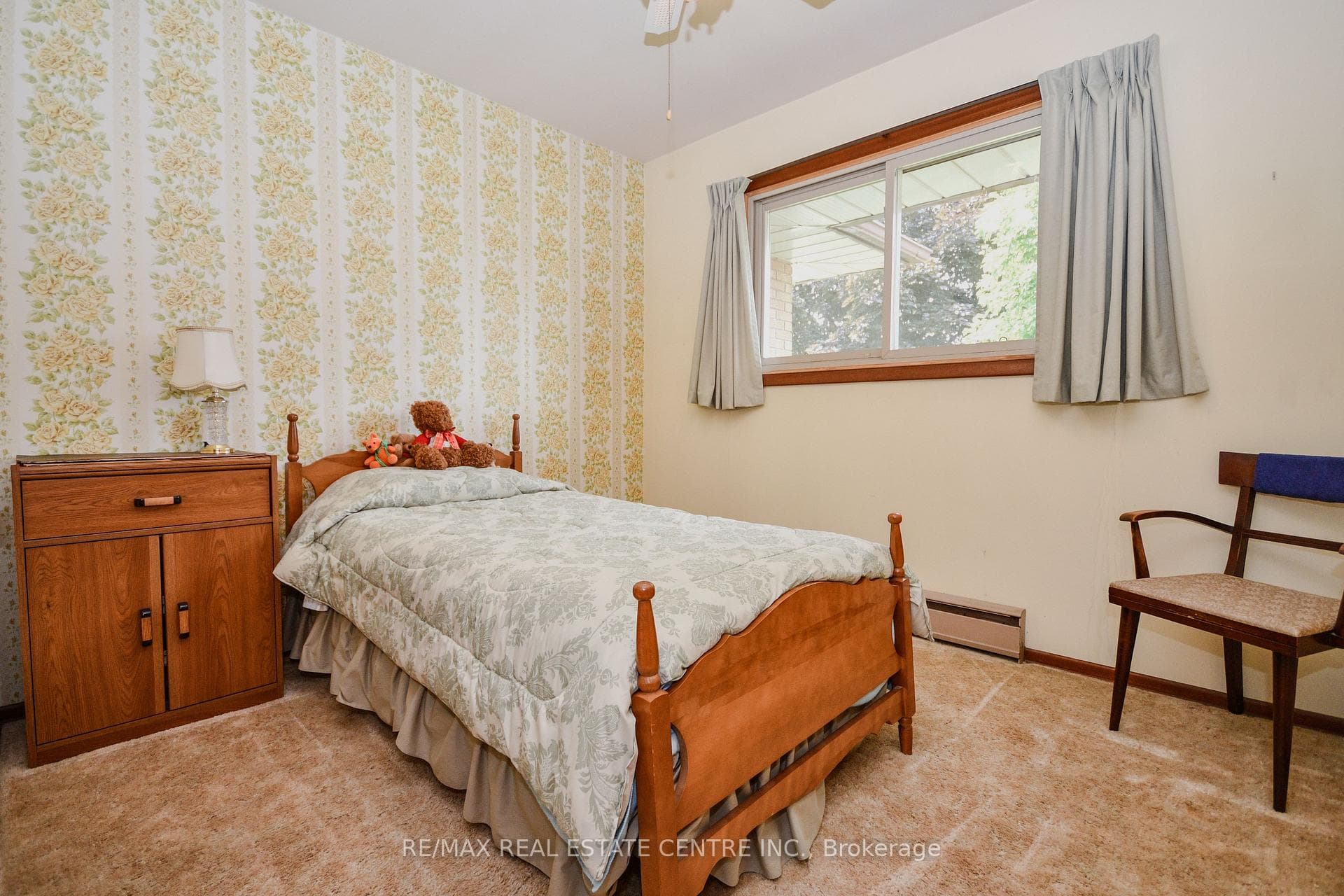 144 Alison Avenue photo 18