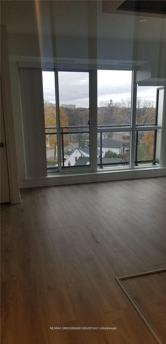 1 Falaise Road Unit 606 photo 16