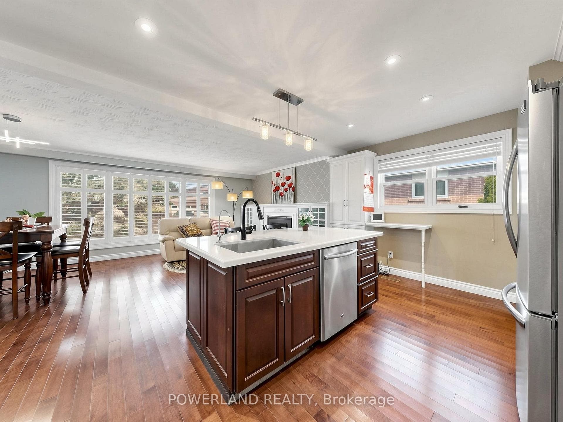7 Laurentide Avenue photo 15