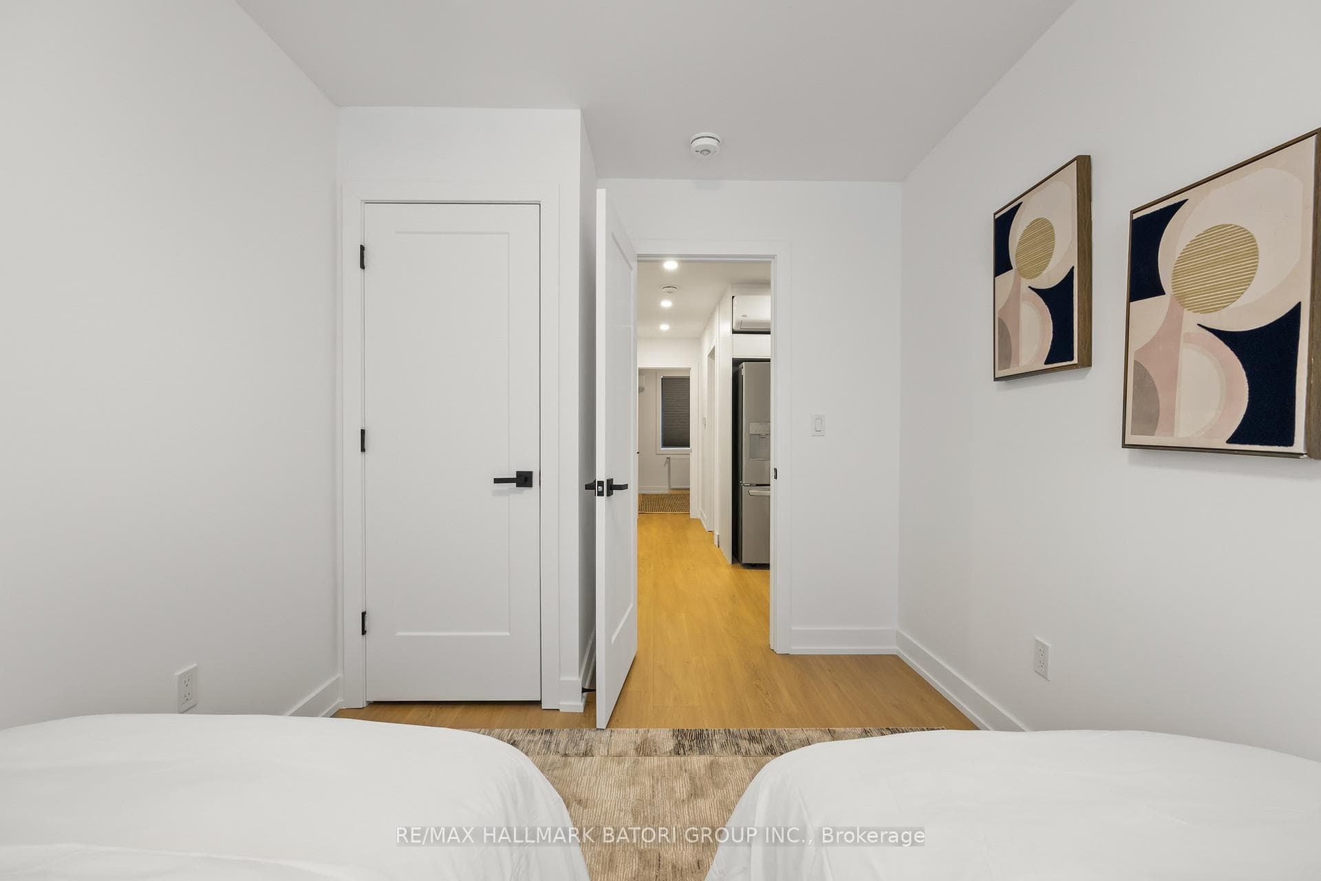 357 Eglinton Avenue Unit A photo 11