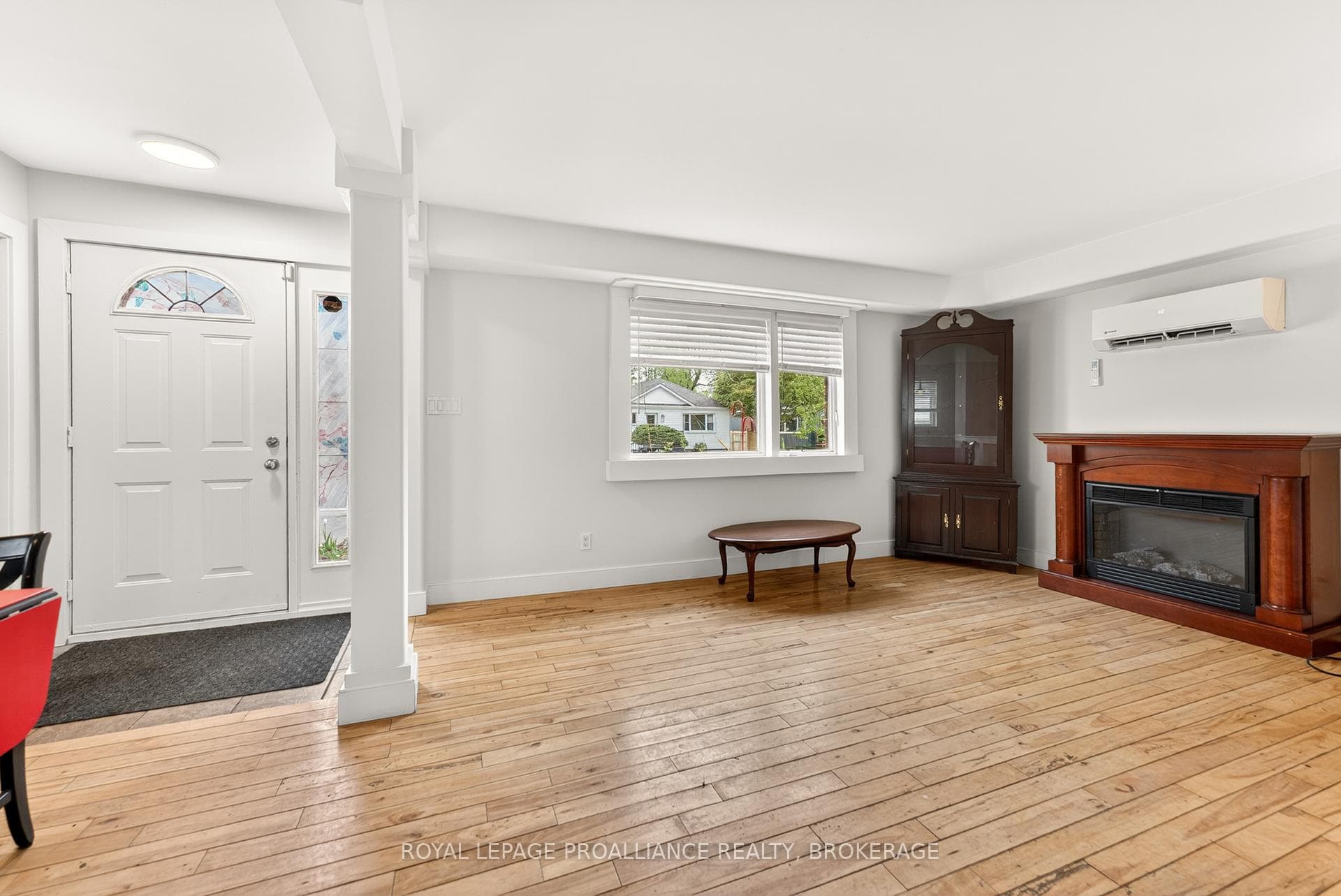 169 Carruthers Avenue photo 12