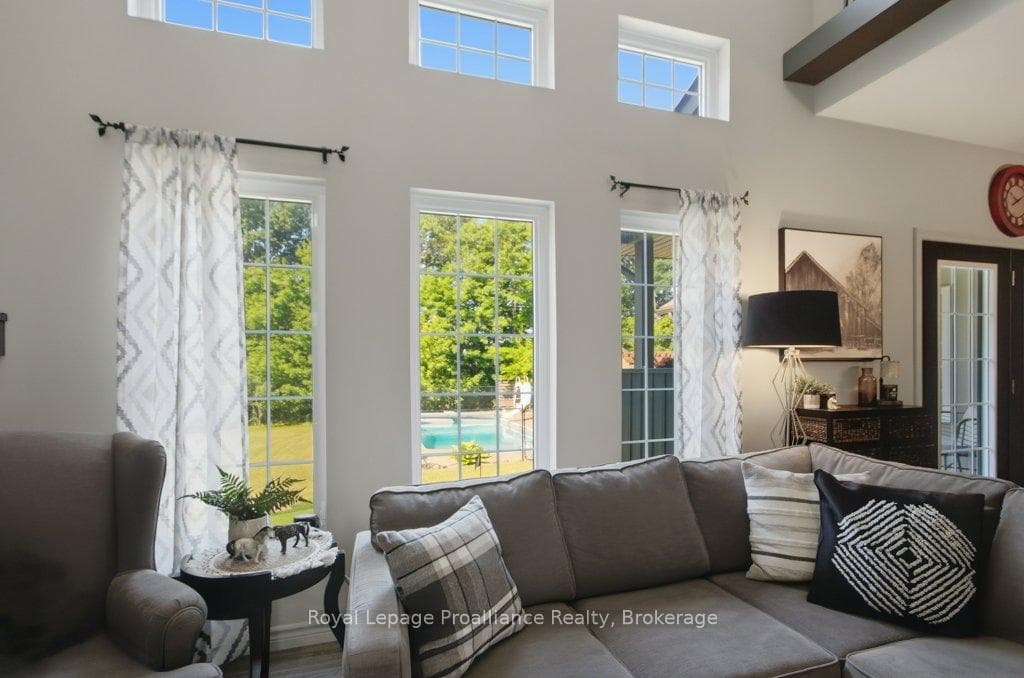 402 Fiddick Road photo 10