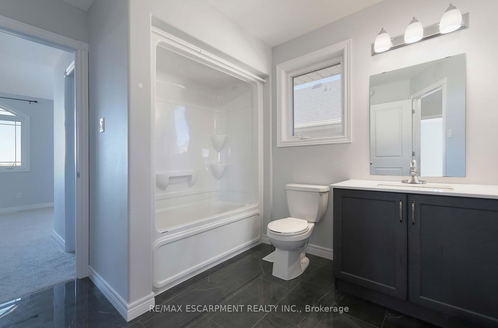 901 Bamford Terrace photo 30