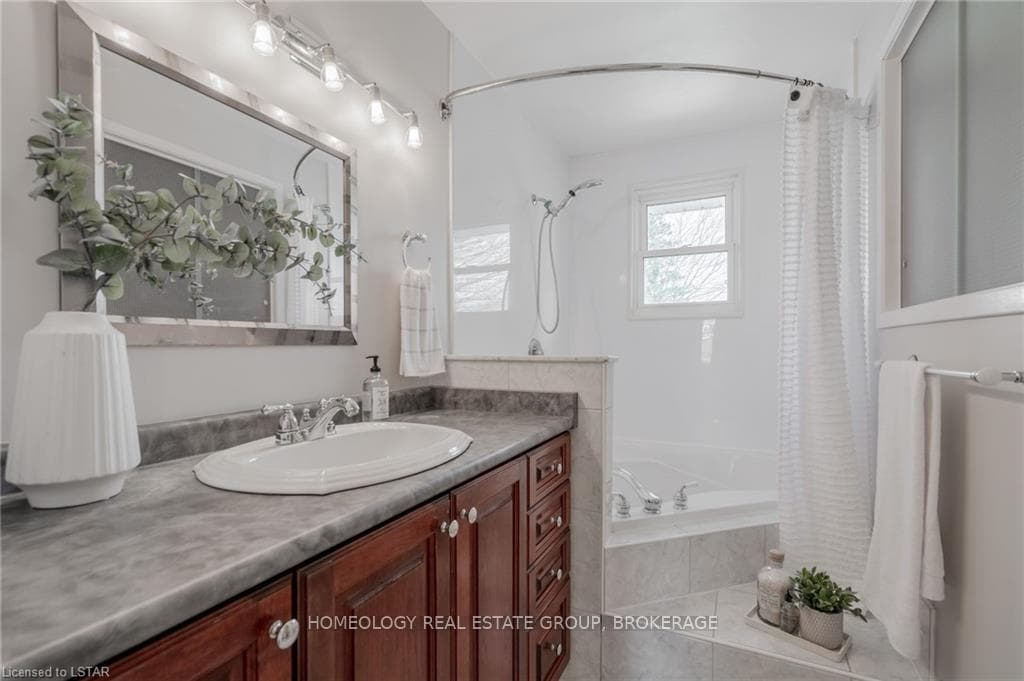21776 RICHMOND Street photo 11