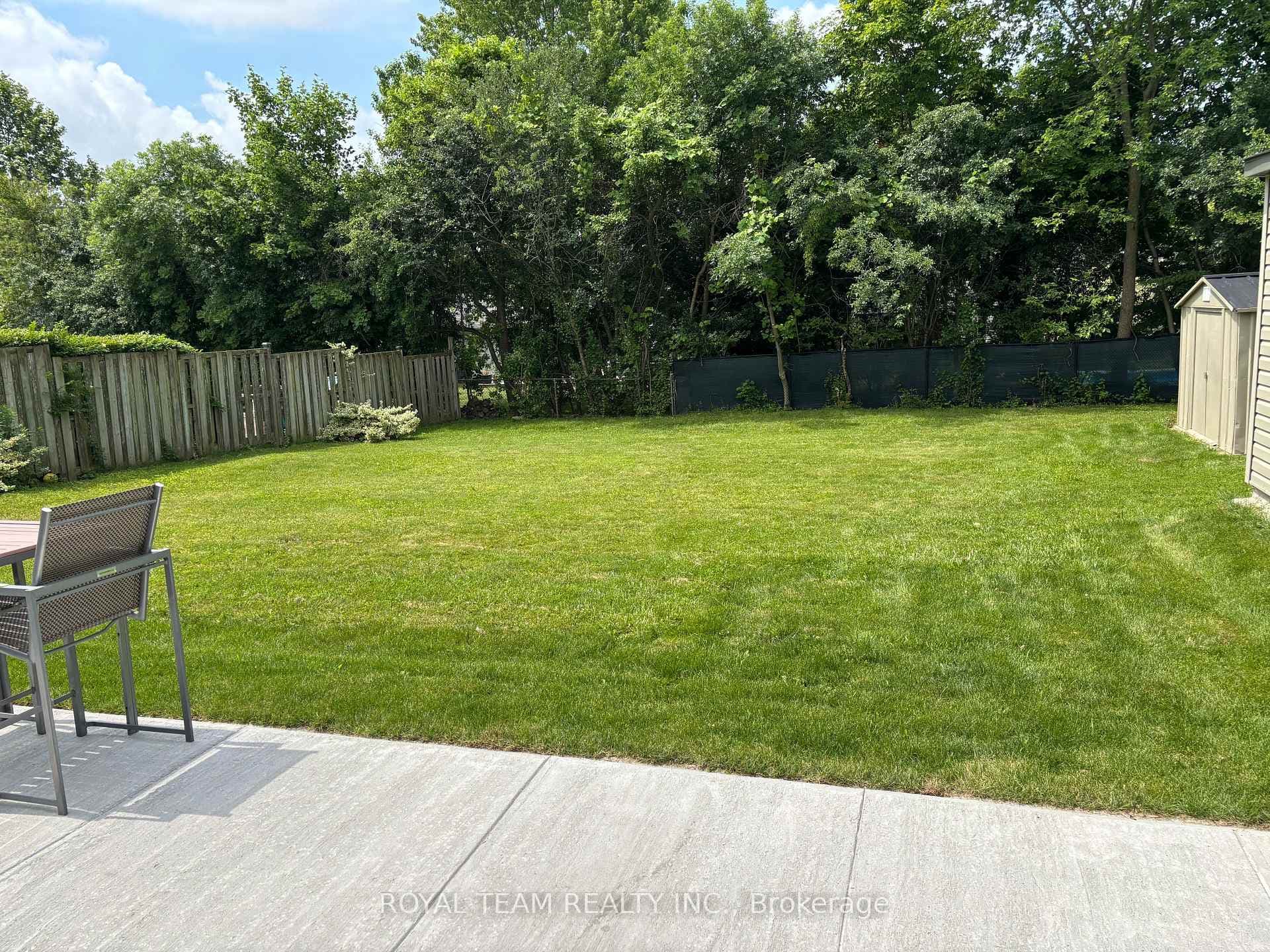 653 Steeplechase Drive photo 43