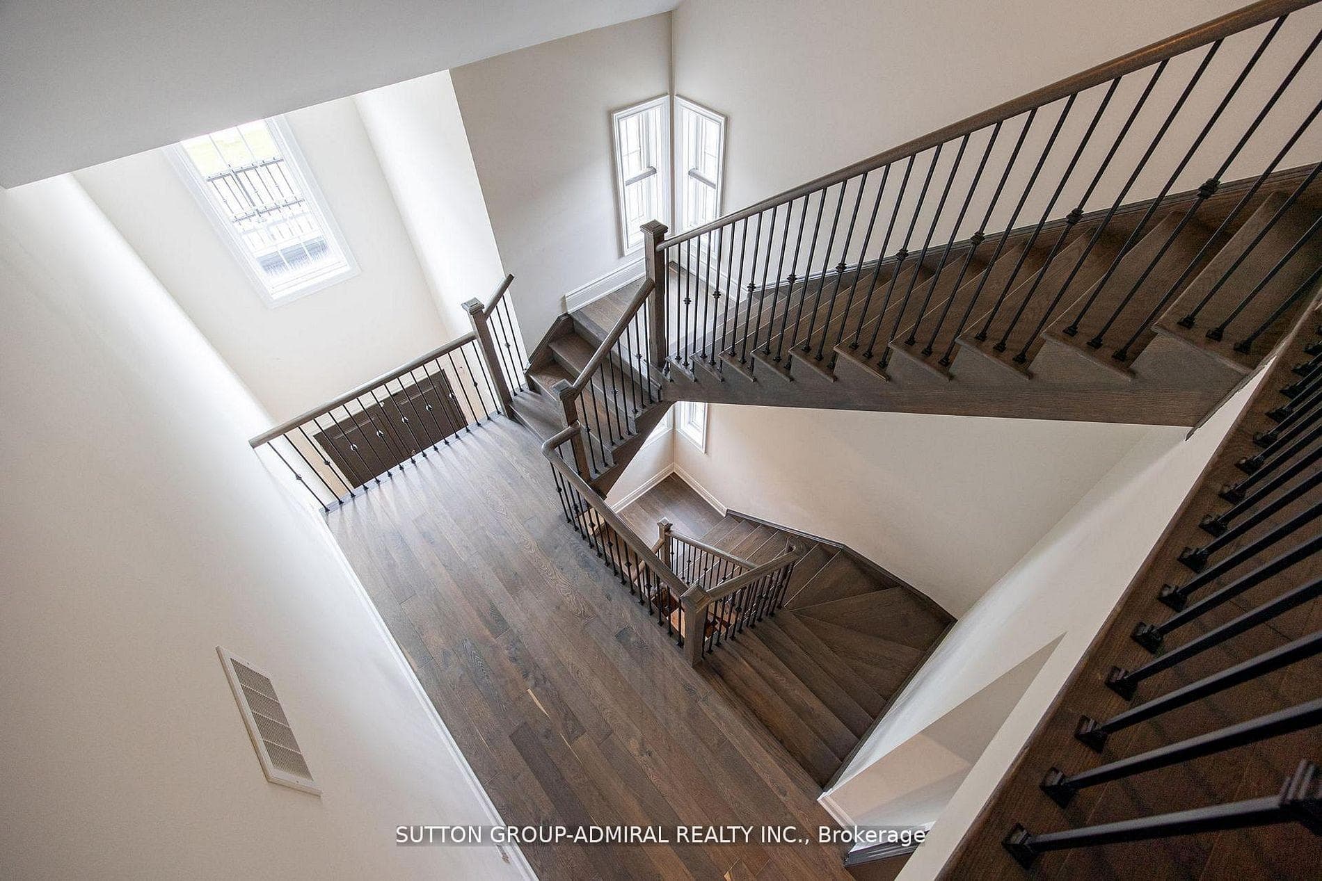 36 Hurst Avenue photo 28