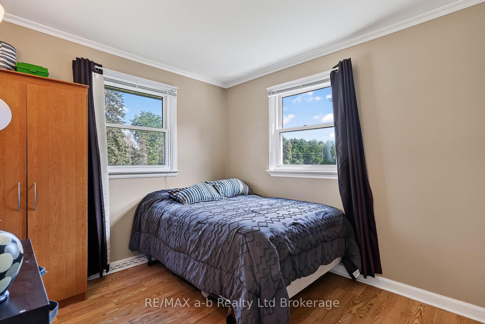 584112 BEACHVILLE Road photo 29