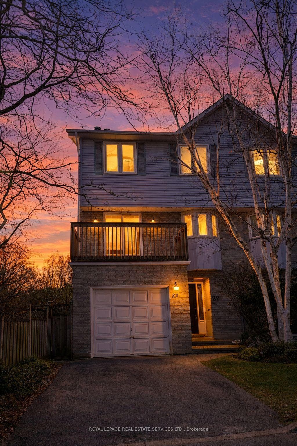 Comfort, Functionality, and Unbeatable Location!