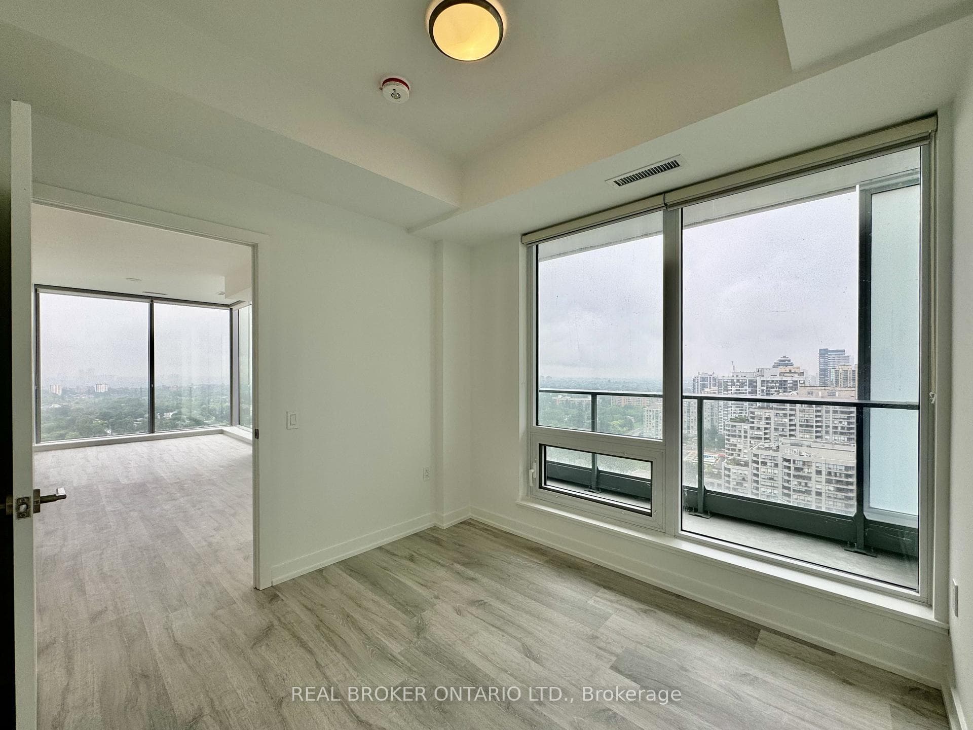 7 Golden Lion Heights Unit 2504 photo 16