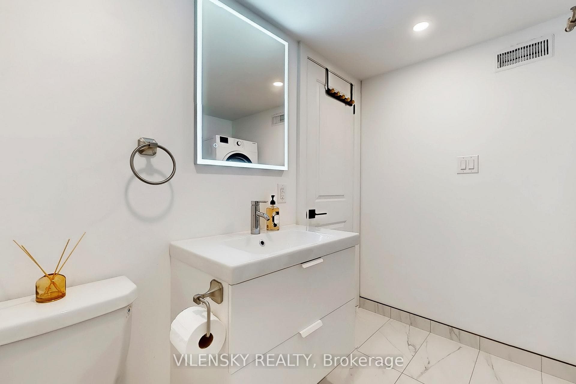 195 Owen Street Unit E photo 14