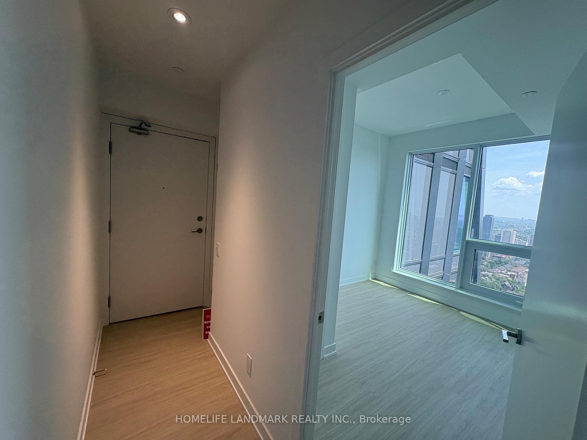 8 Wellesley Street Unit 5109 photo 9