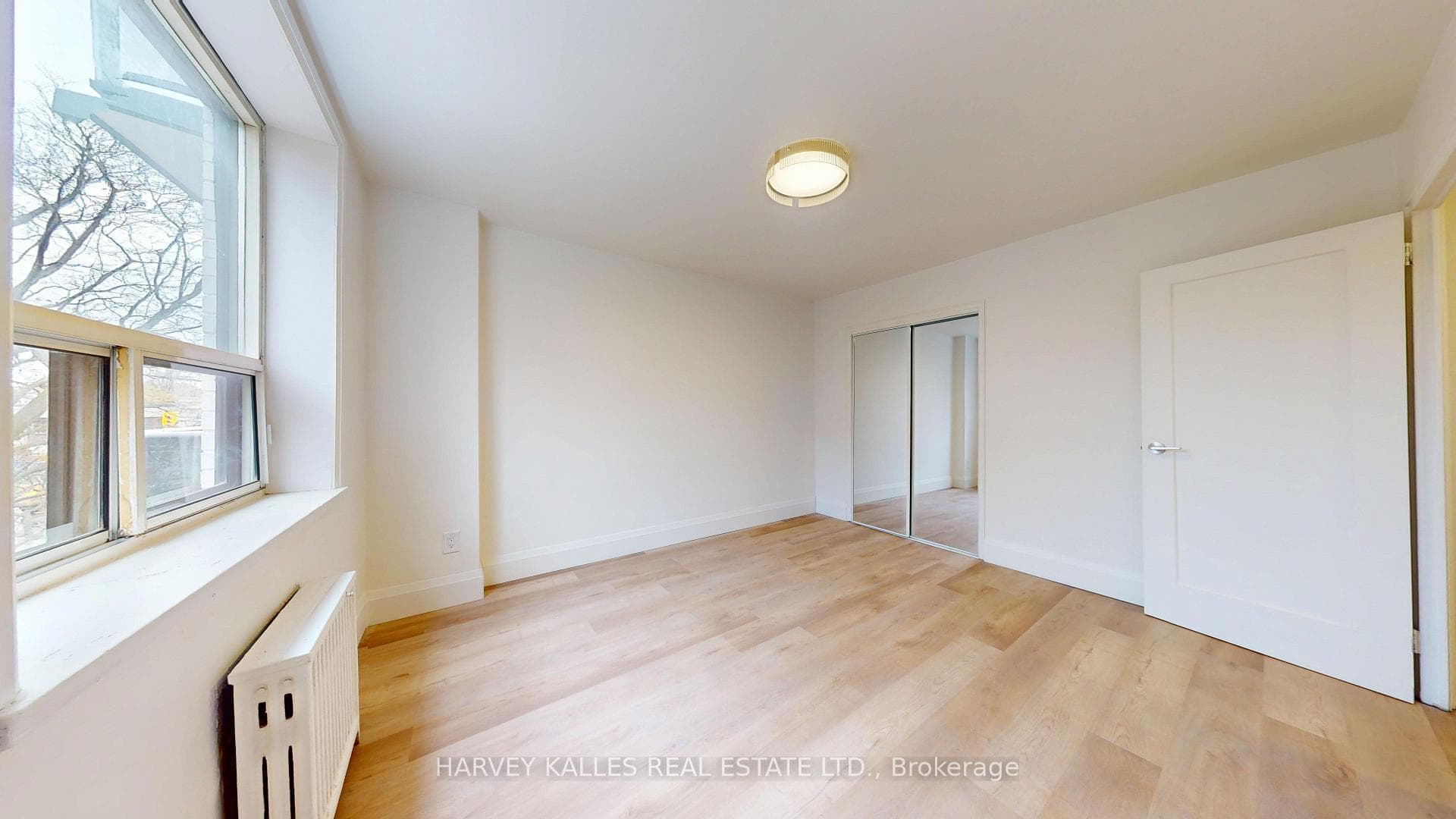 1 Marquette Avenue Unit 12 photo 9