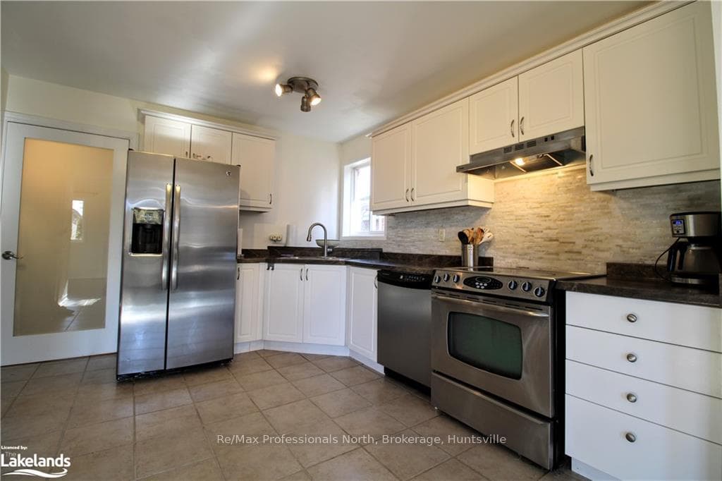 169 TAYLOR Drive photo 13