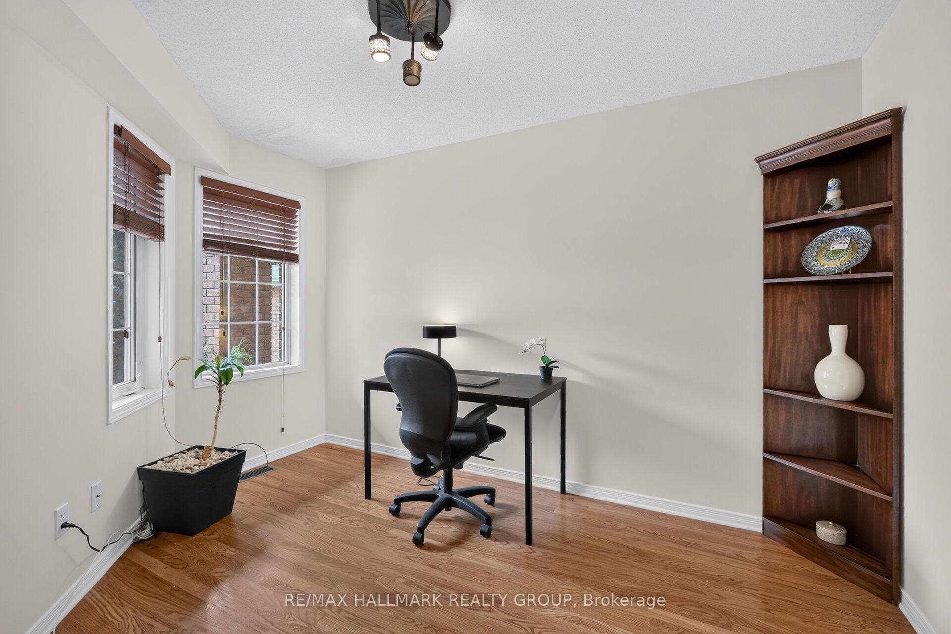 174 Carwood Circle photo 19
