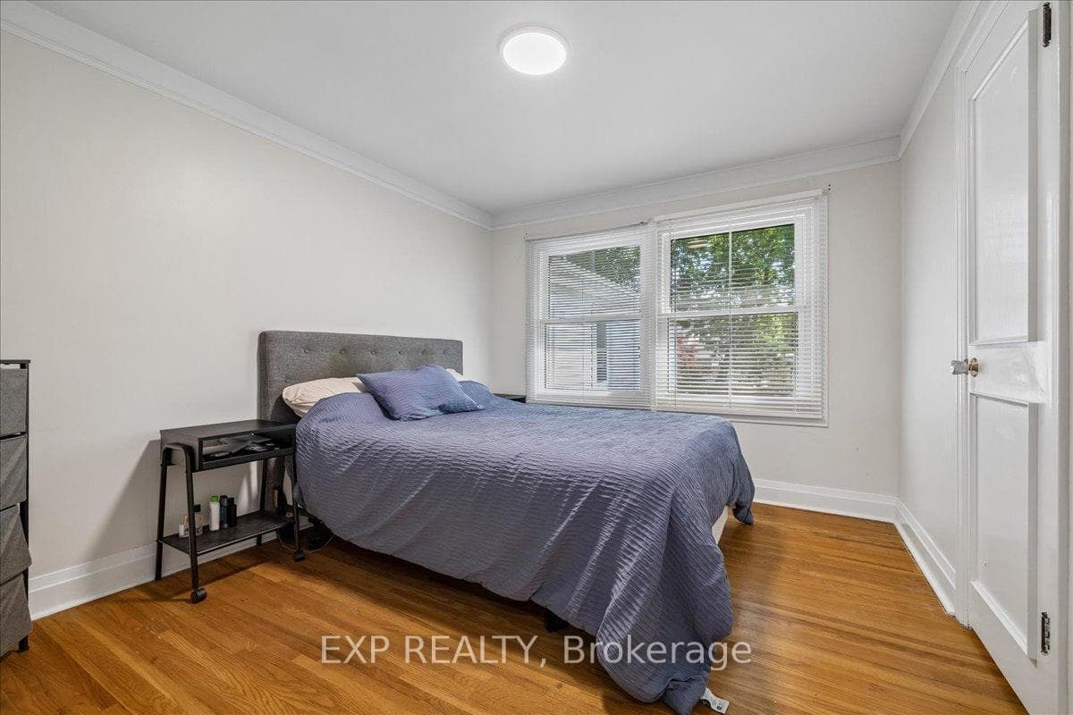 80 Maclennan Avenue photo 17