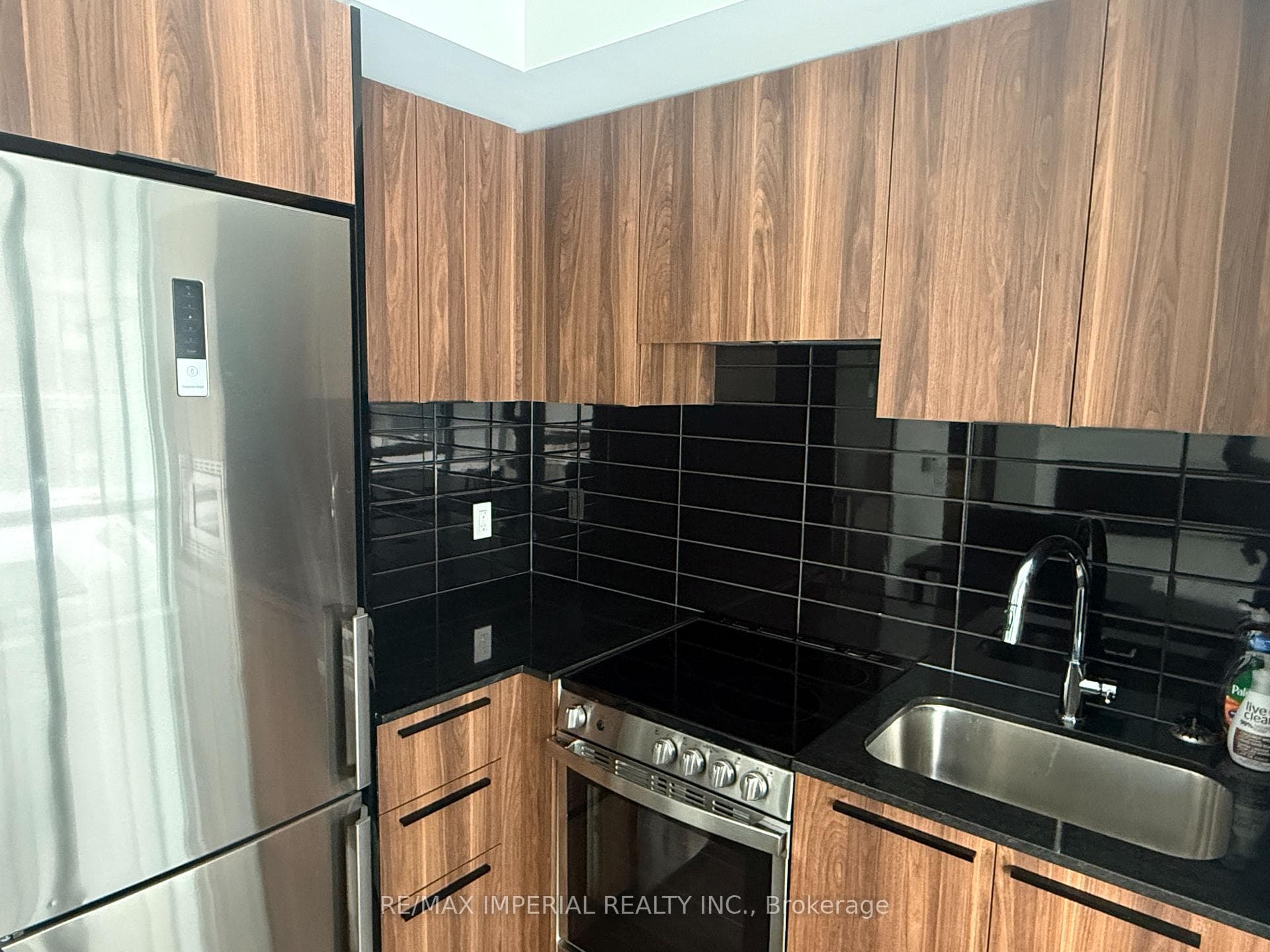 18 Maitland Terrace Unit 601 photo 3