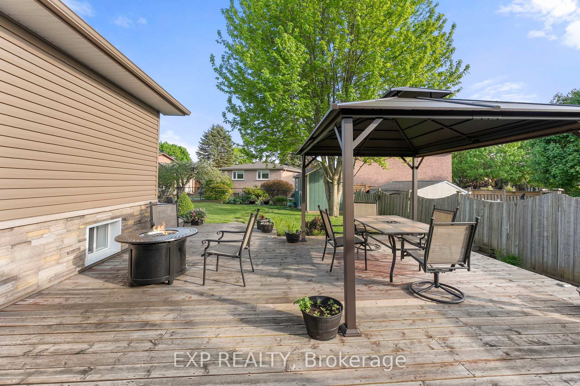 217 Mount Albert Road photo 38