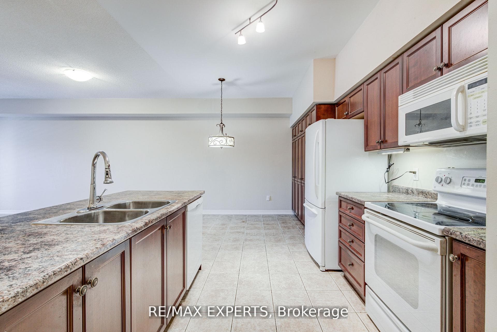 391 Plains Road Unit 102 photo 11