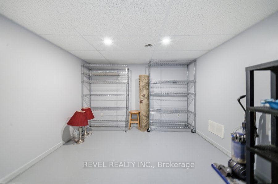 119 Brantwood Park Road photo 30