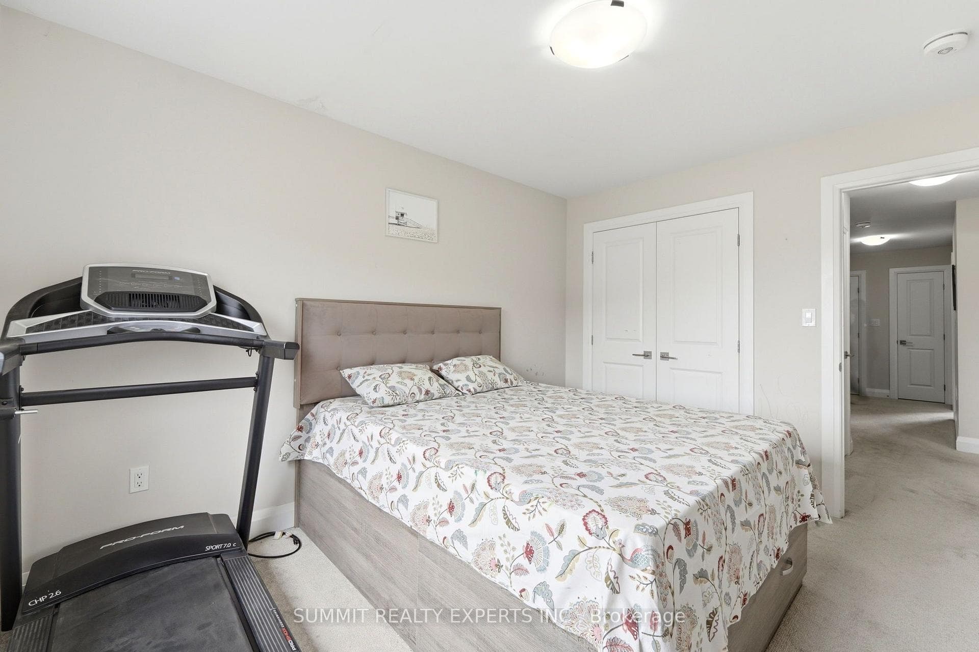935 Chapel Hill Court photo 24
