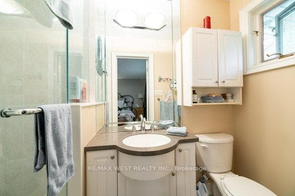 22 Glen Meadow Court photo 17