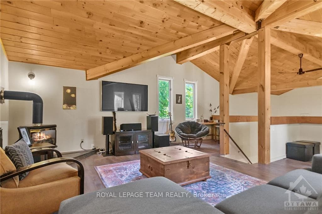 147 WOODS Road photo 12