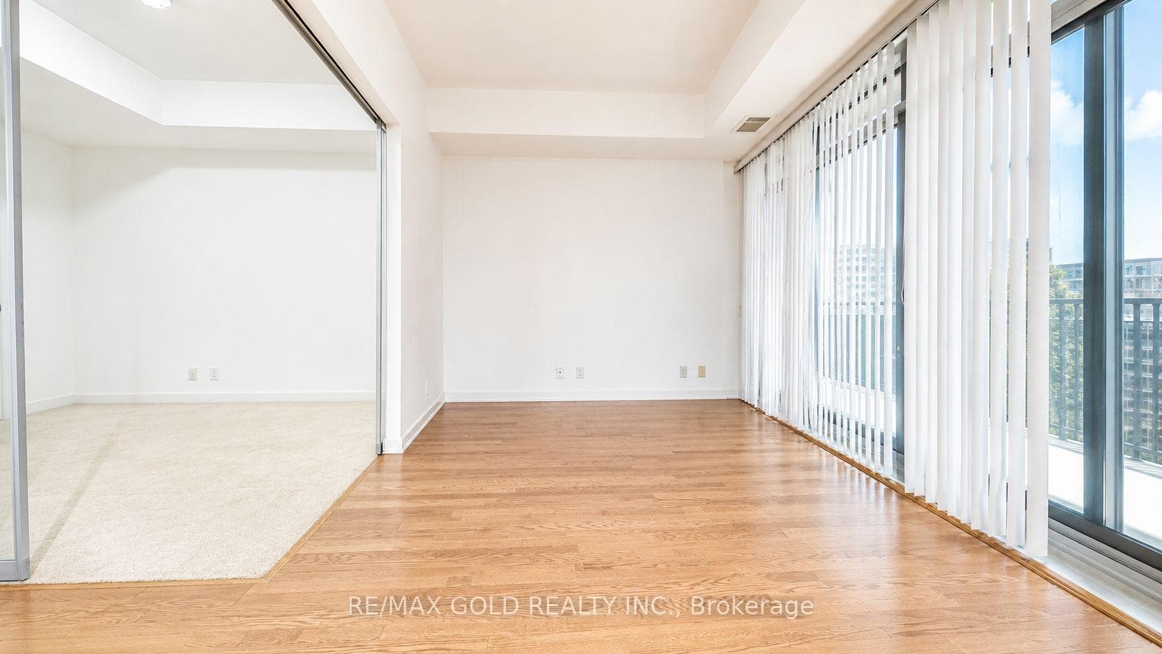 12 York Street Unit 2606 photo 14