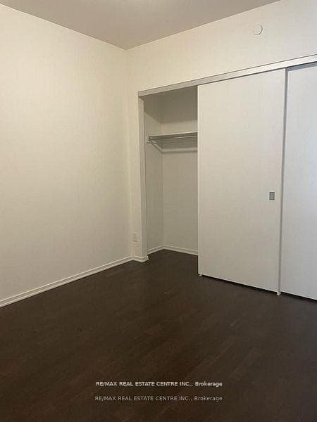 1 Bloor Street Unit 5107 photo 9