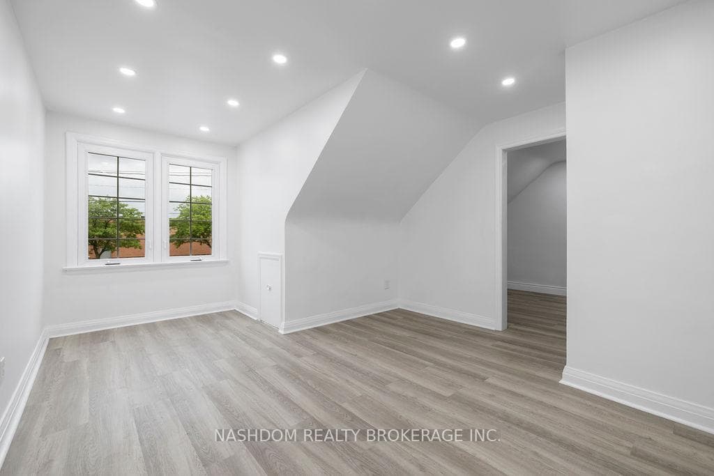 2015 Leighland Road Unit 3 photo 8