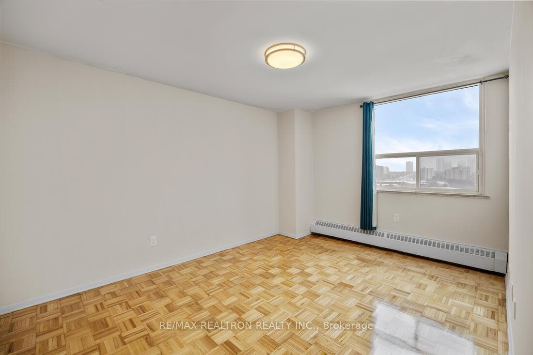 2775 Don Mills Road Unit 403 photo 5
