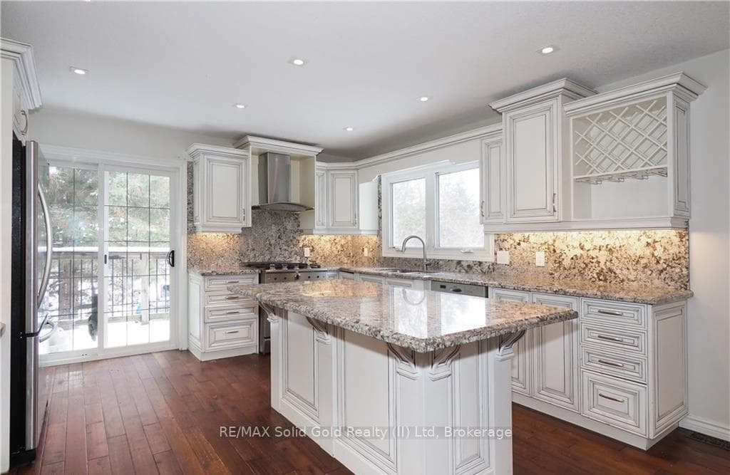 11 Norbert Place photo 9