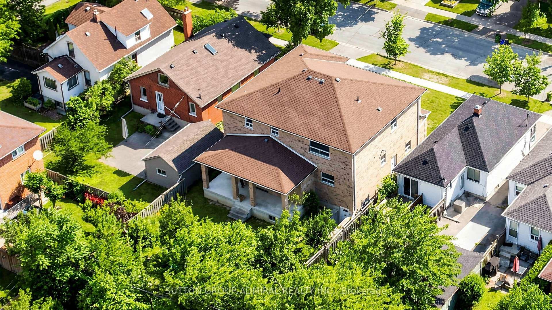 62 Rosemeade Avenue photo 48