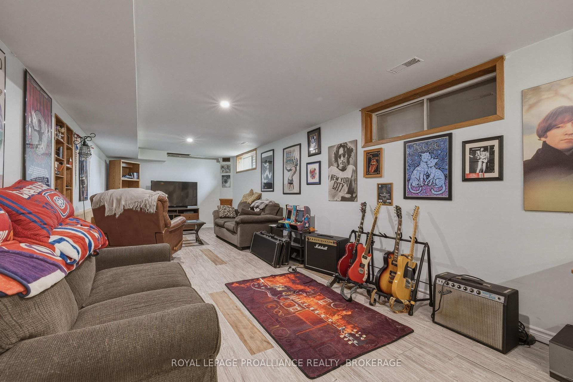 706 Spithead Road photo 24